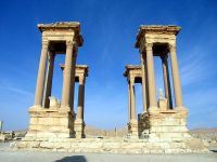 Tetrapylon Palmyra in Syria 001.JPG