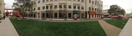 داخل مقر ميتا عام 2014