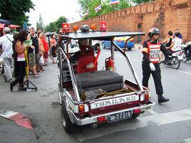 Police tuk-tuk, Tha Phae Gate