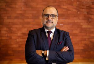 Professor Leonardo Nemer Caldeira Brant.jpg