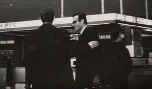 صورة لاشرف مروان بأول لقاء له مع عناصر الموساد، كشفت عنها اسرائيل في الذكرى الخمسين لحرب أكتوبر (2023)