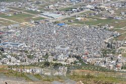 بلاطة من جبل جرزيم.