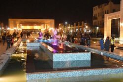 نافورة ليلية