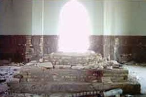 قبر أنس بن مالك .jpg