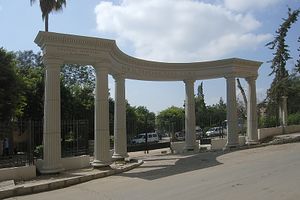 AlexShuqafaEntrance.jpg