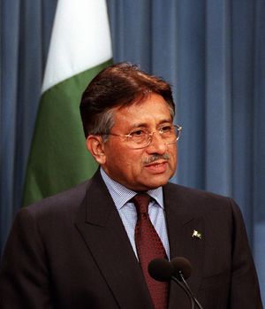 Pervez Mushrraf2 crop.jpg