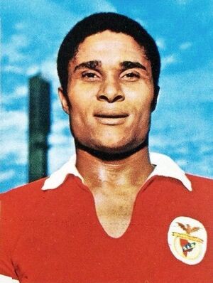 Eusebio en 1973.jpg