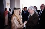 عرفات والشيخ زايد آل نهيان، سبتمبر 1994.