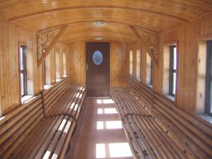 عربة من الدرجة الثالثة تم تجديدها.