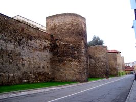 Muralla de León