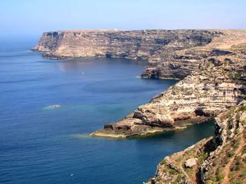 Gregale cliffs lampedusa.JPG