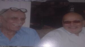 الدكتور مختار التهامي و أخوه المخرج التسجيلي فؤاد التهامي .jpg