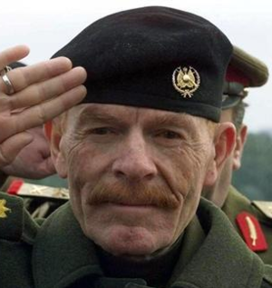 عزت إبراهيم الدوري.png