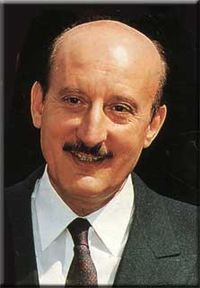 صورة للرئيس الحكومة قاصدي مرباح