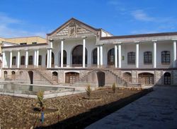 بيت الأمير نظام.