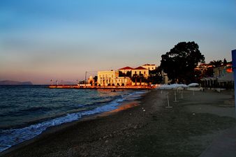 Spetses4 evlahos.jpg