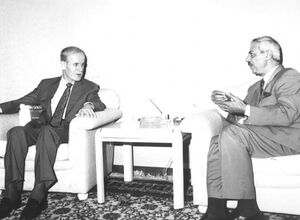 طلال سلمان وحافظ الأسد