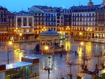 Pamplona-Plaza-Castillo-fgoni-01.jpg