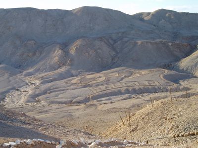 مضمار تدريبات بدنية في OP (نقطة مراقبة) 3-11 في جزيرة تيران في البحر الأحمر. الجزيرة يحيط بها حقول ألغام برية نشطة وغير نشطة.