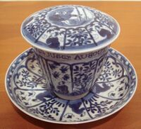 Blue and white export porcelain, Qing Kangxi era, (1690-1700).