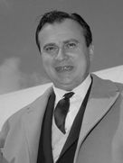 Henryk Szeryng (1964).jpg