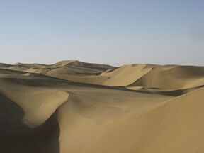 Taklamakan desert.jpg