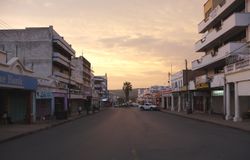 الغروب في شوارع كيسومو