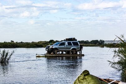 عبور اللمبوبو في موزمبيق