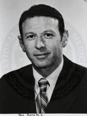 Paul Berg in 1980.jpg