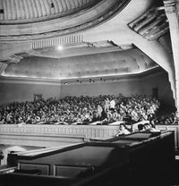 سينما ديانا بالاس، شارع الألفي، القاهرة، 1942.