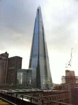 Shard London Bridge May 2012.JPG