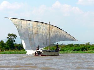 Lake victoria 1-kenya.jpg