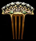 Hair ornament, an Art Nouveau masterpiece; by René Lalique; circa 1902; gold, emeralds and diamonds; Musée d'Orsay (Paris)