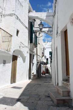Glimpse of the historic center of Cisternino (BR).