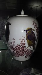 Zara-handpainting-on-ceramic-4.jpg
