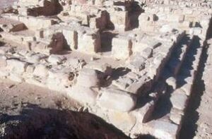 قصر من النصف الأول من القرن الثامن الحميمة الأردن.jpg