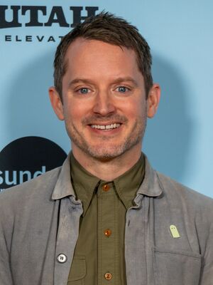 Elijah Wood at the 2025 Sundance Film Festival (cropped)2.jpg