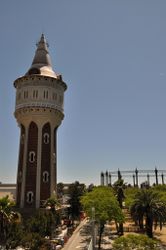 Torre de la antigua Catalana de gas en Barcelona