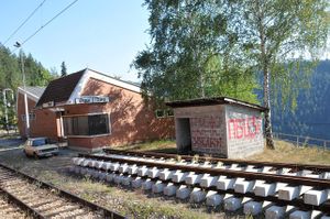 Štrpci rail station.jpg