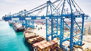 ميناء أبوظبي.jpg