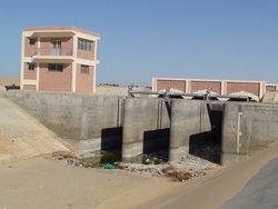 قنطرة حجز كيلو 86.400 علي ترعة الشيخ جابر الصباح، نهاية الترعة.