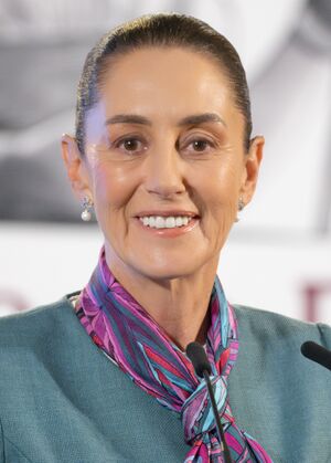 Claudia Sheinbaum en su conferencia matutina (cropped).jpg