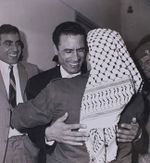 القذافي وياسر عرفات.