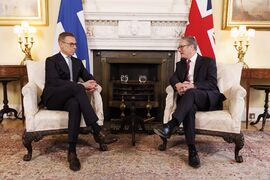 Stubb with British Prime Minister Keir Starmer in 2025