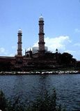 2100914-Tal ul Masjid Bhopal.jpeg