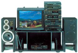 مجموعة صوتية مرئية نموذجية لعام 1990