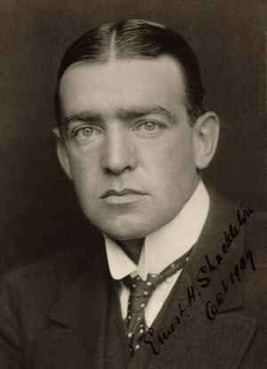 Ernest Shackleton before 1909.jpg