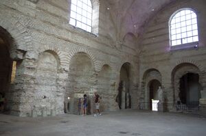 Musee-Cluny-frigidarium 02.JPG