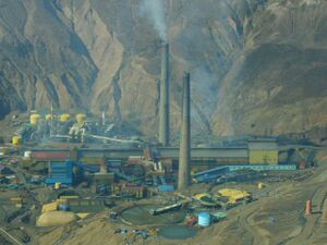 Fundición de cobre en El Teniente.jpg