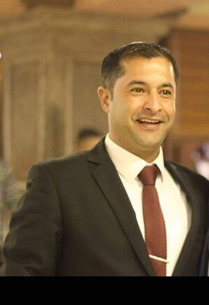 اسماعيل الضلاعين.jpg